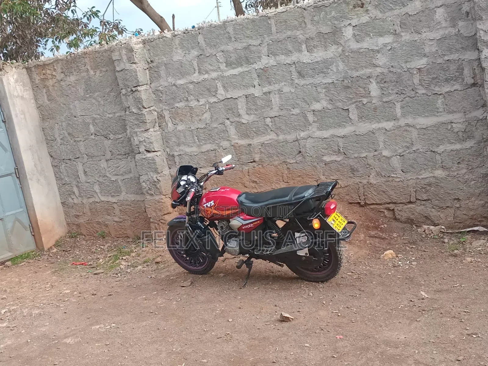 TVS HLX Plus ES 2019 Red