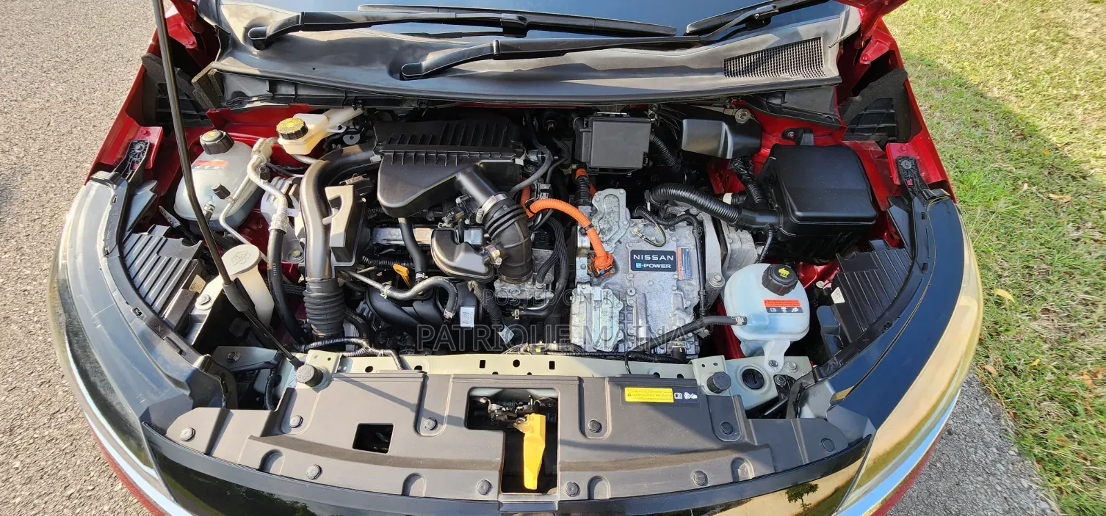 Nissan Note 1.2 Hybrid 2021 Red