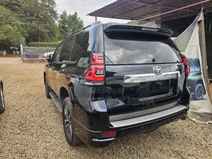 Toyota Land Cruiser Prado 2021 Black