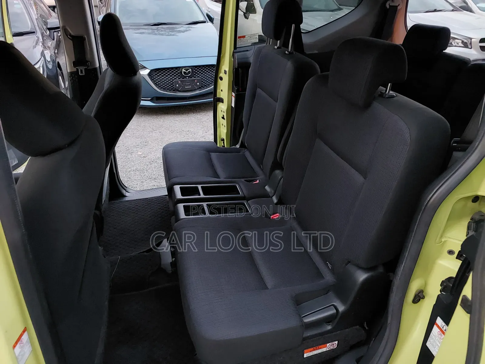 Toyota Sienta 2018 Green