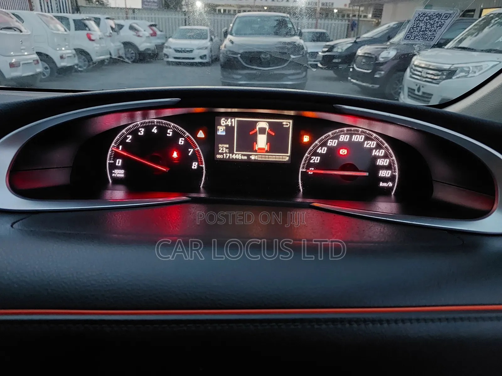 Toyota Sienta 2018 Green