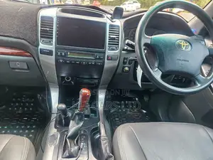 Toyota Land Cruiser 3.0 D-4D C 2006 Silver