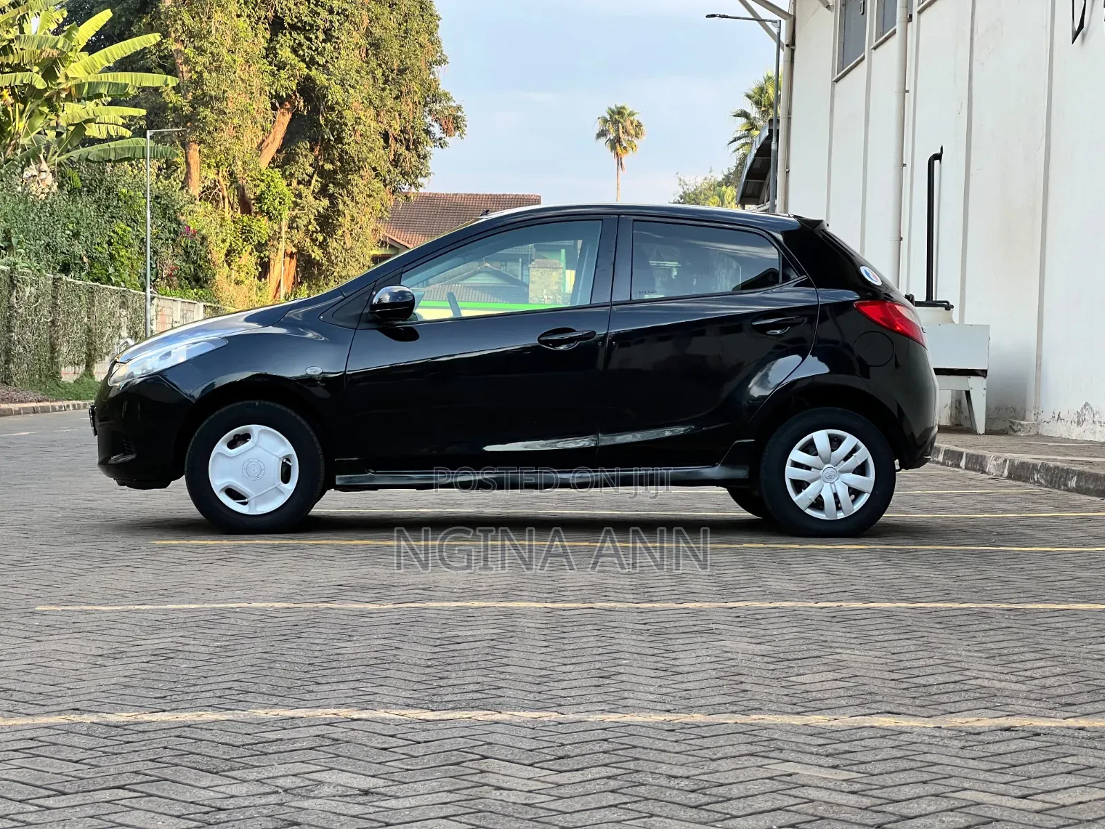 Mazda Demio 2013 Black