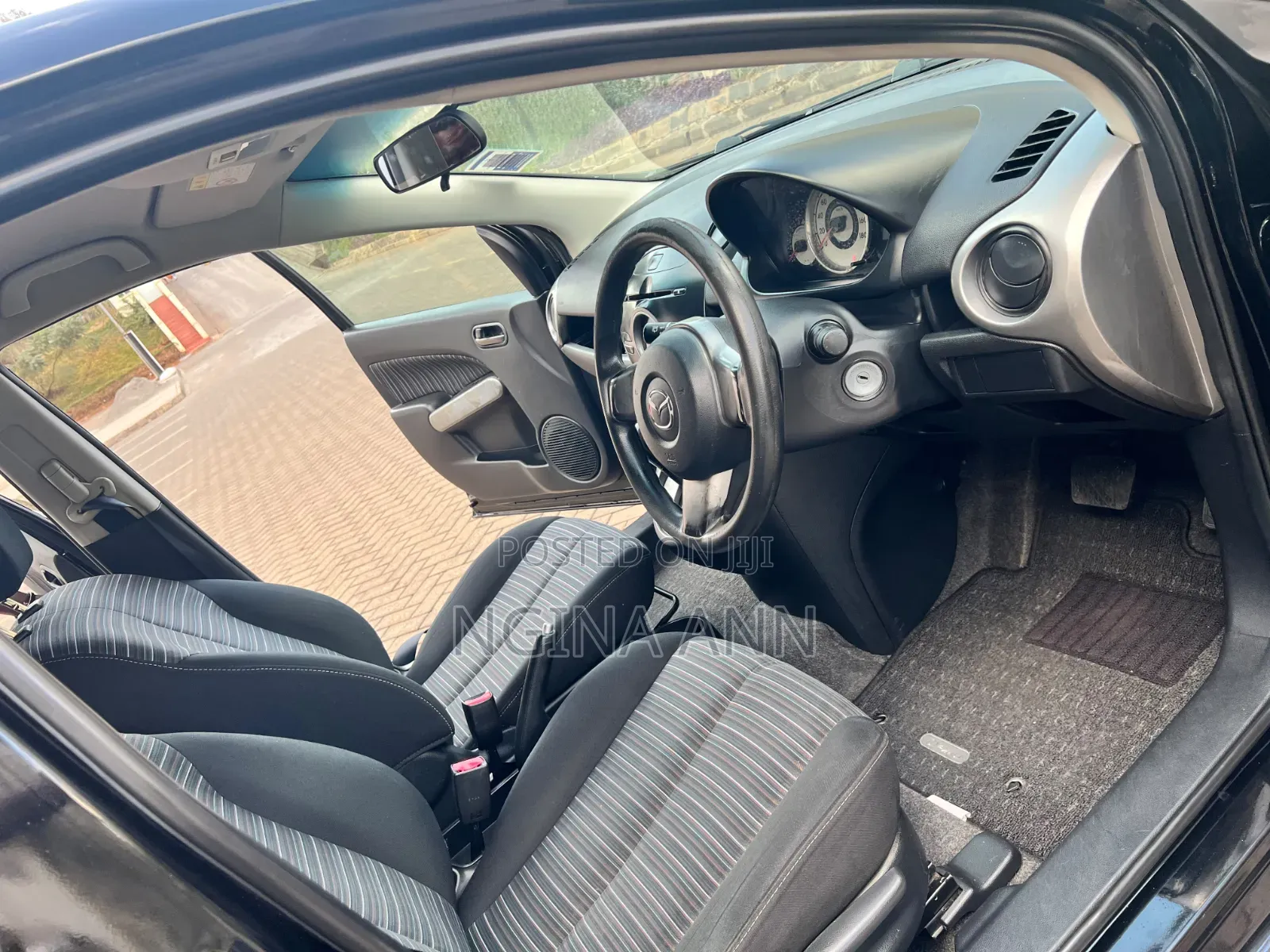 Mazda Demio 2013 Black