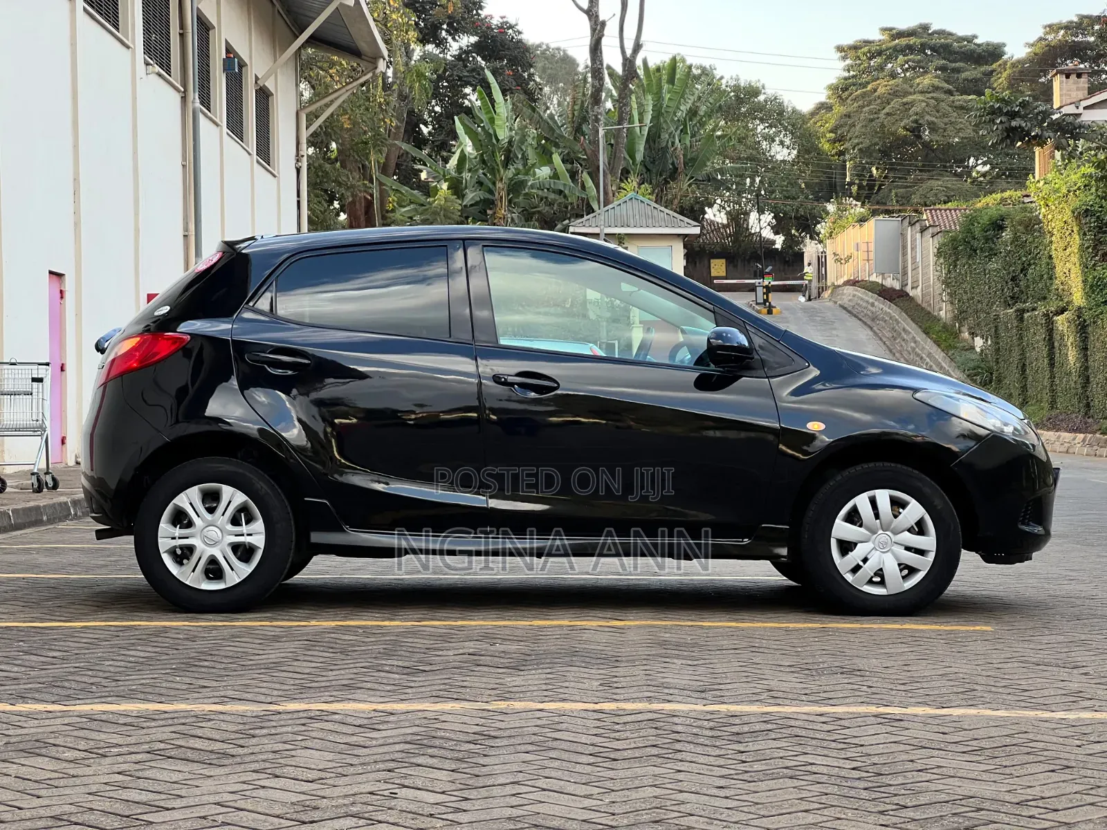 Mazda Demio 2013 Black