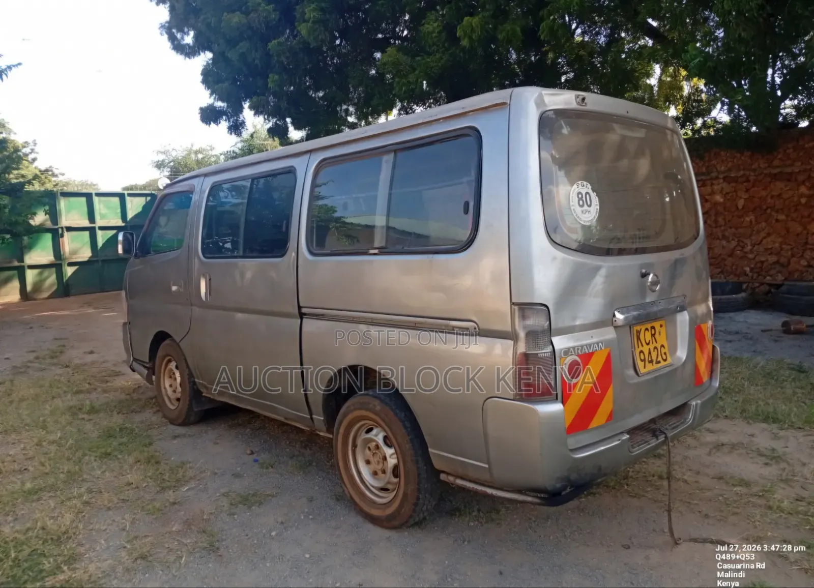 Nissan Caravan (Urvan) 2010 Grey