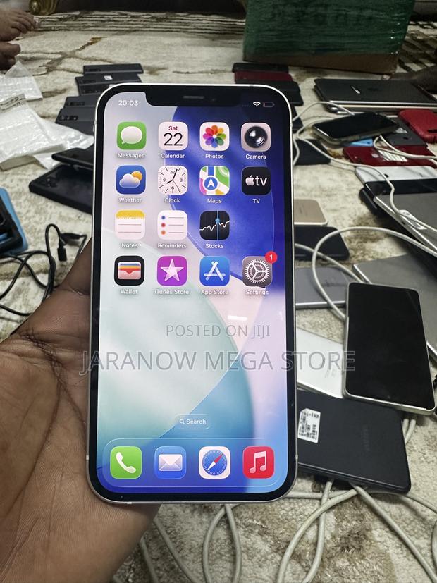 Apple iPhone 12 64 GB White