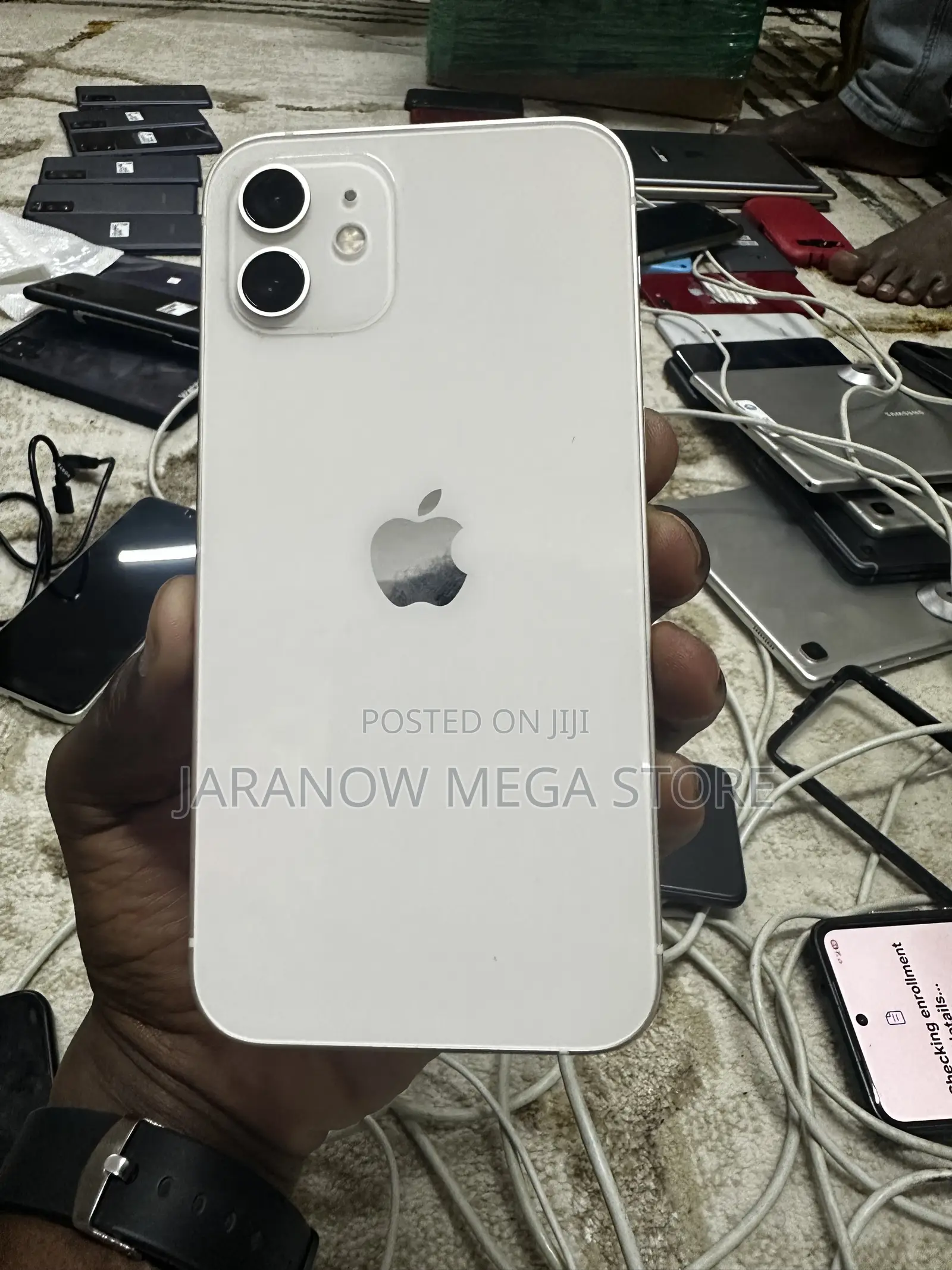 Apple iPhone 12 64 GB White