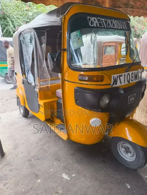 Bajaj RE 2019 Yellow