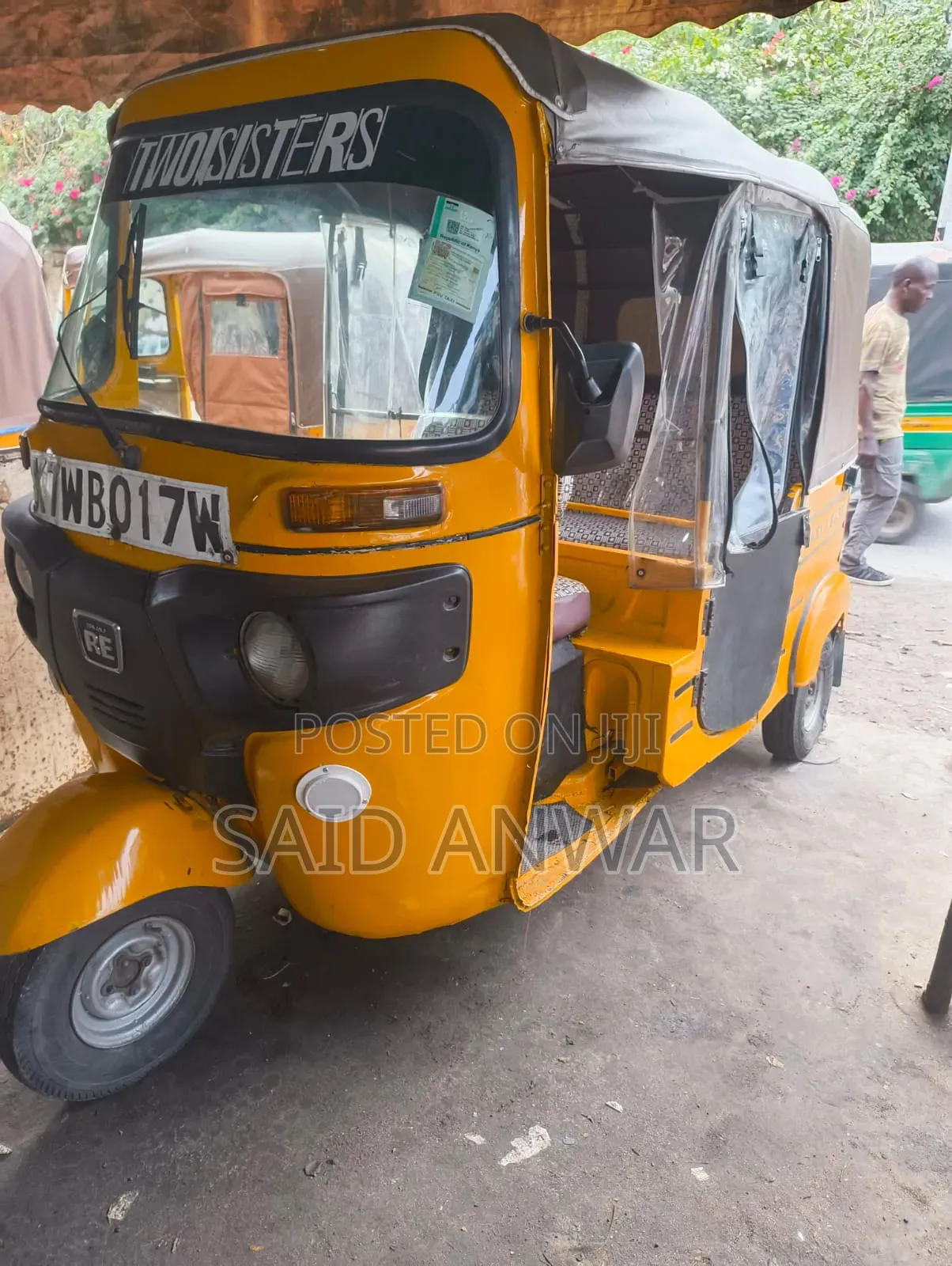 Bajaj RE 2019 Yellow