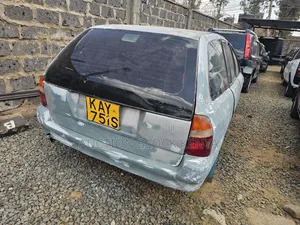 Mitsubishi Lancer 2000 White