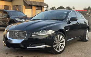 Jaguar XF 2015 Black