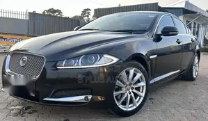 Jaguar XF 2015 Black