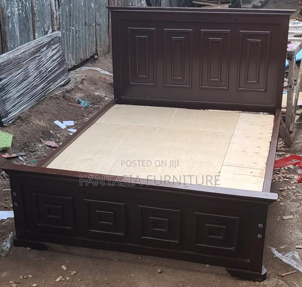 5x6 Dark Brown Solid Wooden Bed: Pay on Delivery