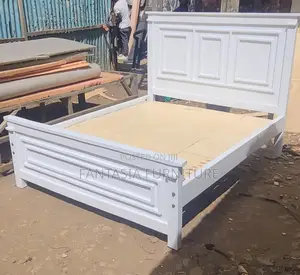 5x6 White Solid Wooden Panel Bed: Pay on Delivery