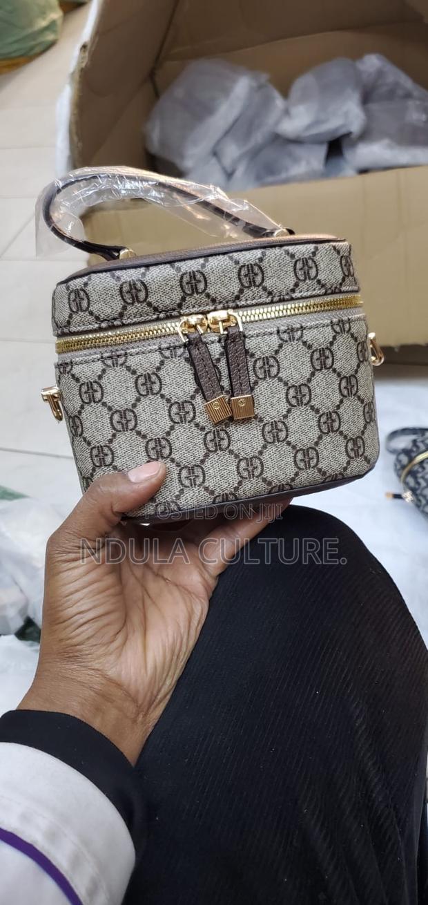 Designer Vanity Sling Bags Fr Ladies