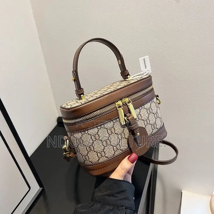 Designer Vanity Sling Bags Fr Ladies