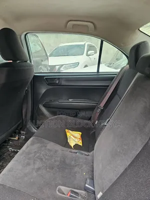 Toyota Axio 2018 Silver