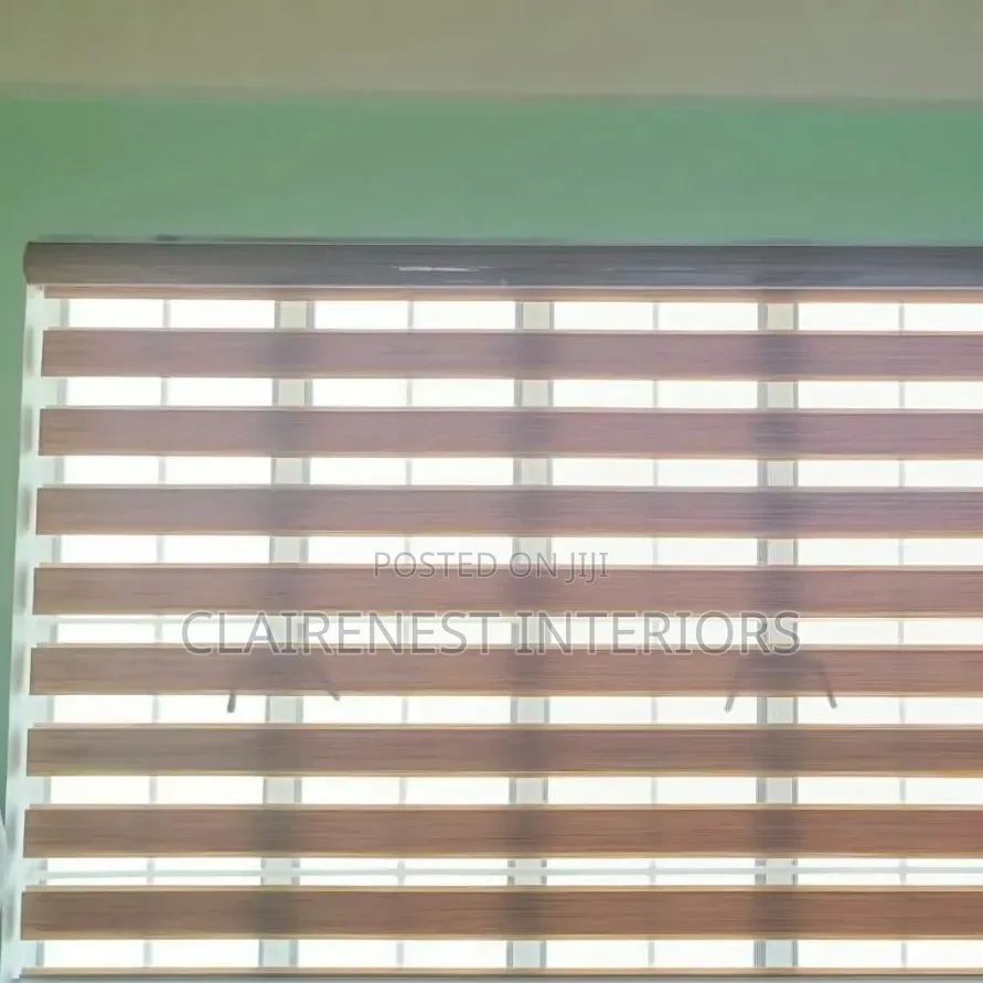 Start Your Interior Refresh at the Window With Horizontal Office Blind