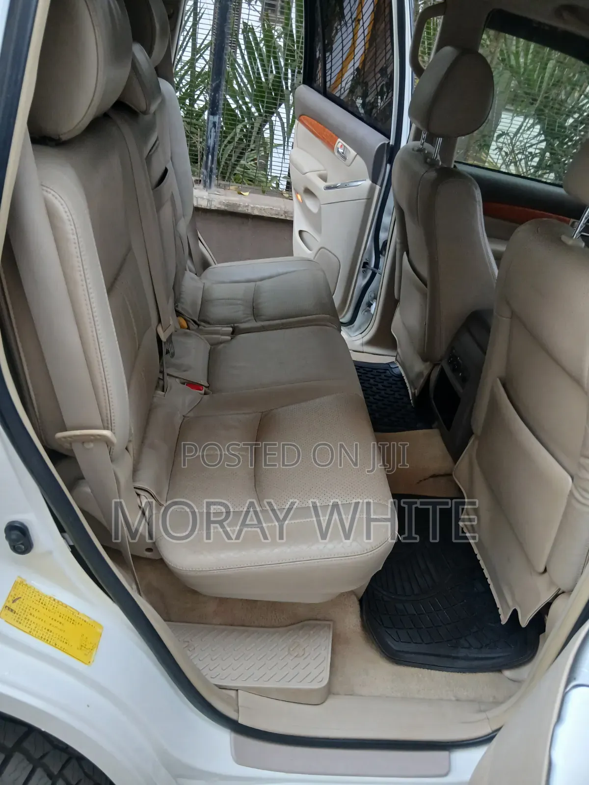 Toyota Land Cruiser 2007 White
