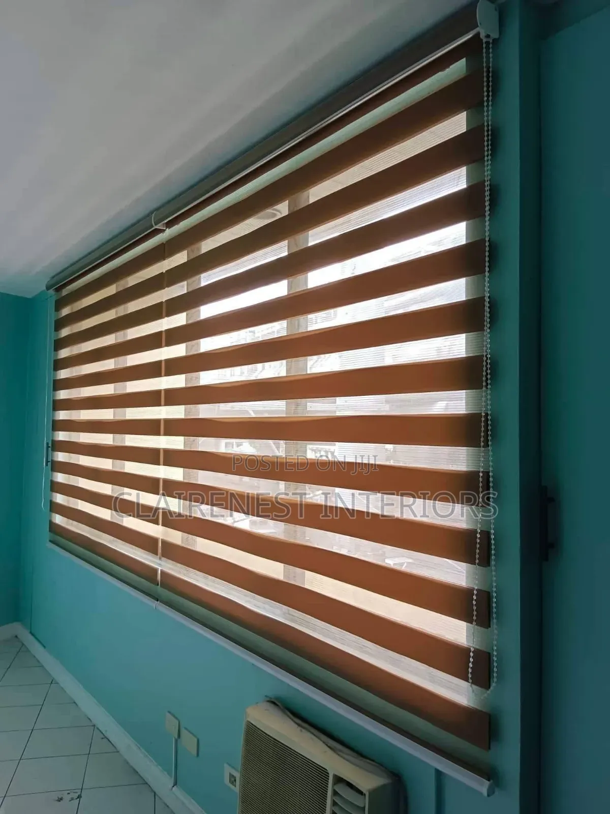 Make Every Corner Photo-Worthy With Horizontal Blinds