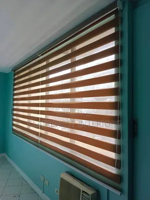 Make Every Corner Photo-Worthy With Horizontal Blinds