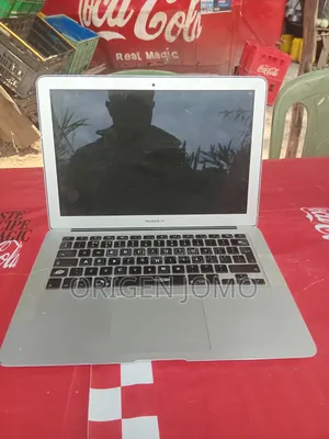 Laptop Apple MacBook Air 2014 4GB Intel Core i5 SSD 128GB