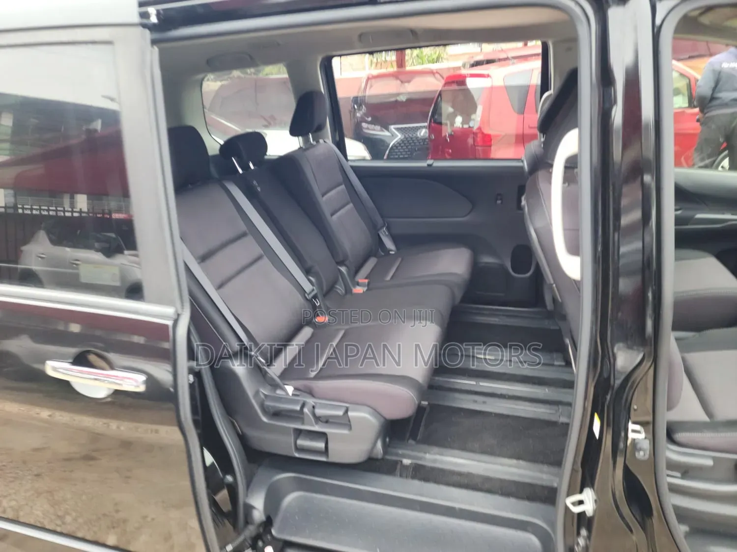 Nissan Serena 2019 Black