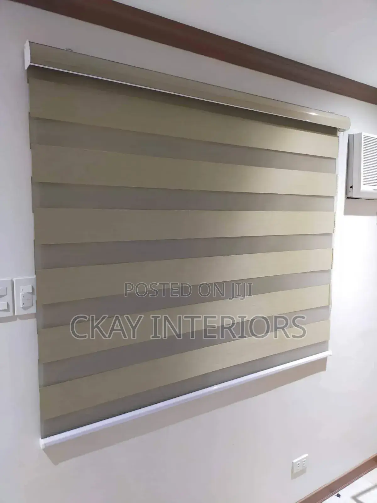 Comfort Meets Contemporary Design Horizontal Office Blinds