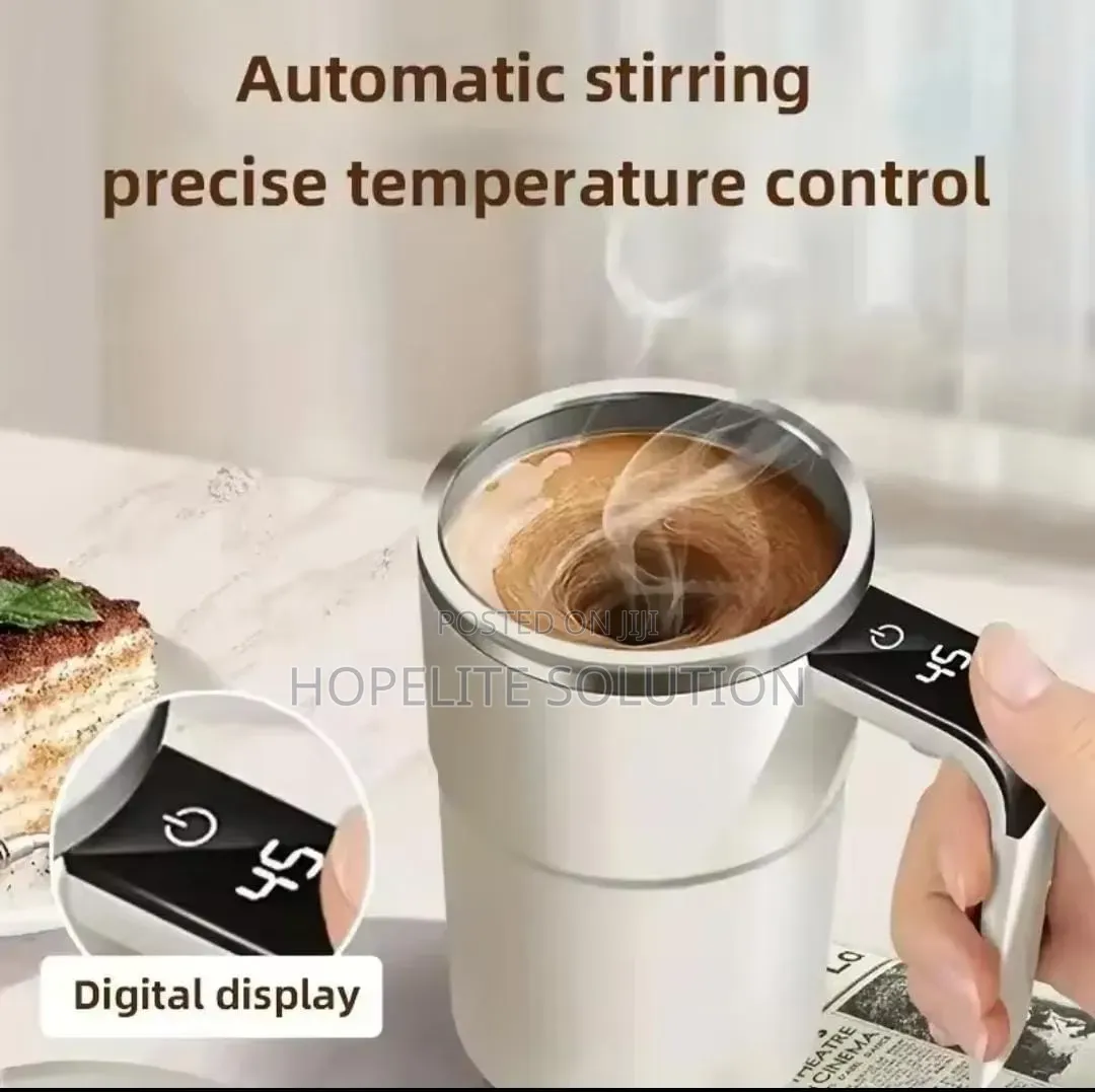 Automatic Stirring Coffee Cup