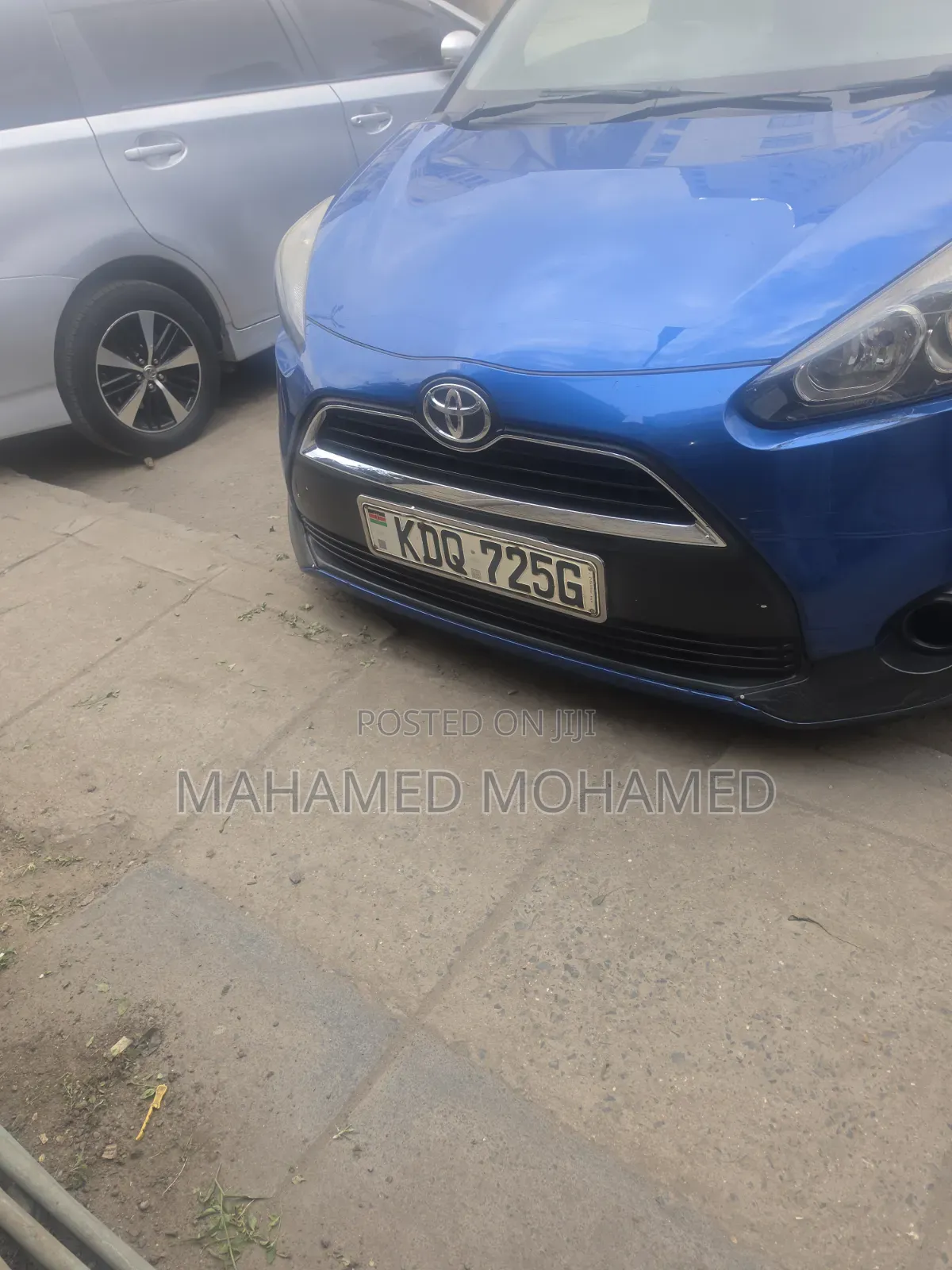 Toyota Sienta 2017 Blue