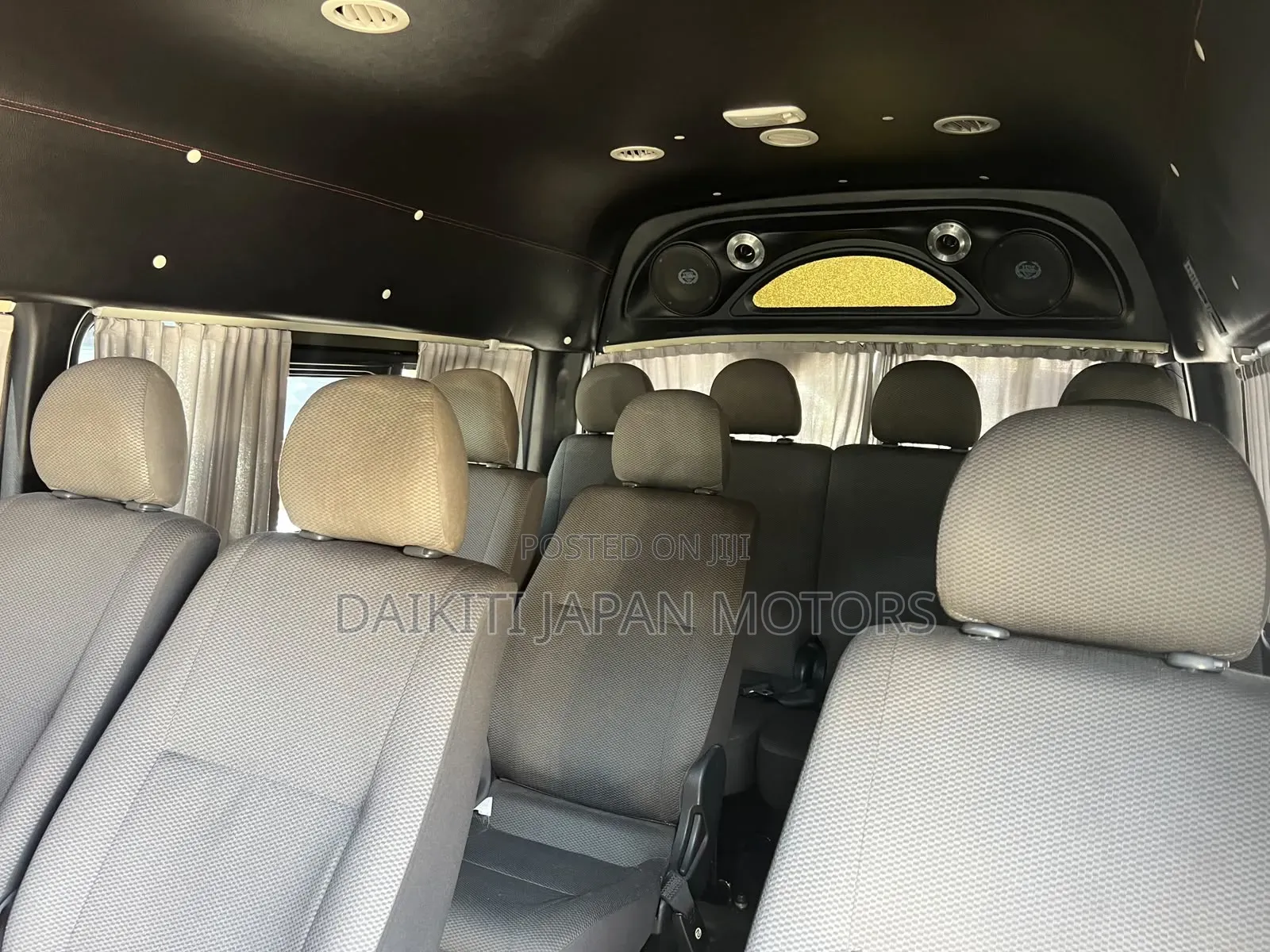 Toyota HiAce 2019 Silver