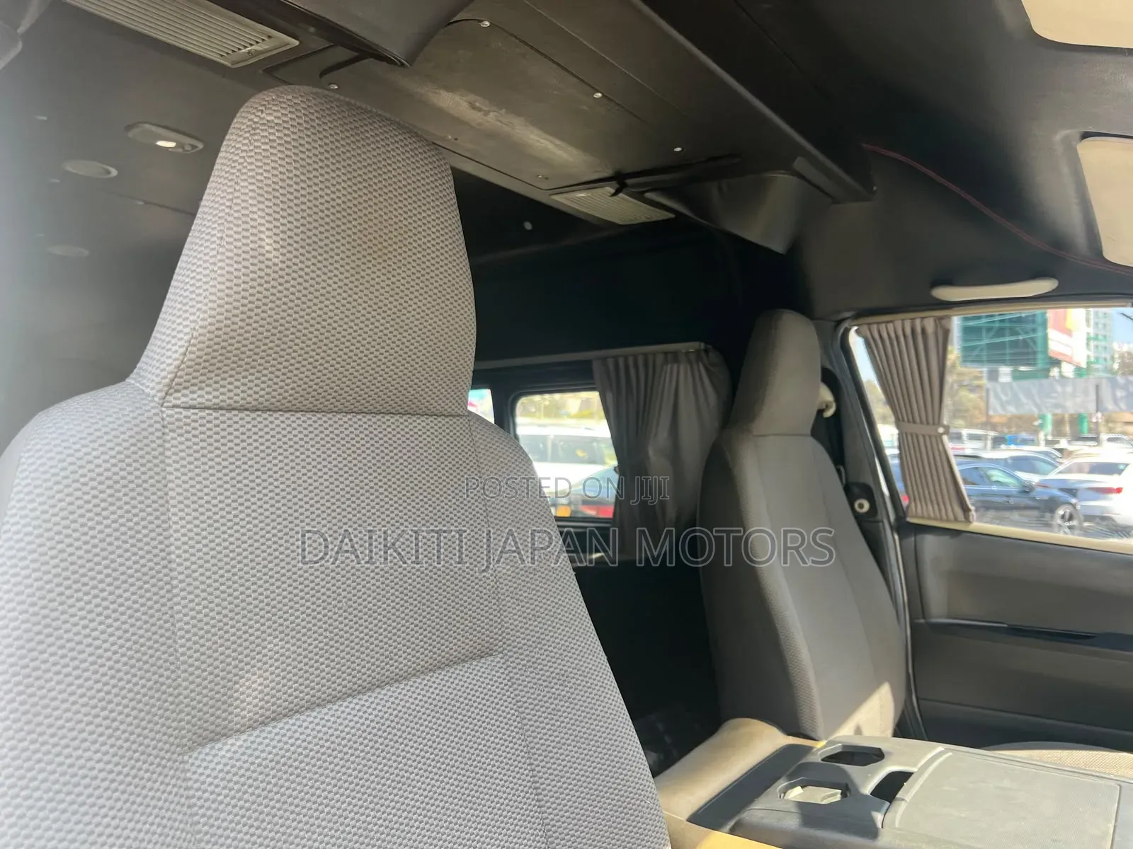 Toyota HiAce 2019 Silver