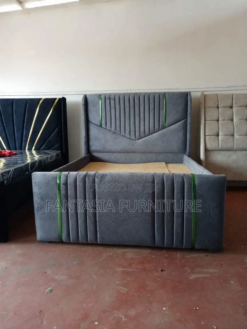 5x6 Bold Grey Chester Bed - Pay on Delivery