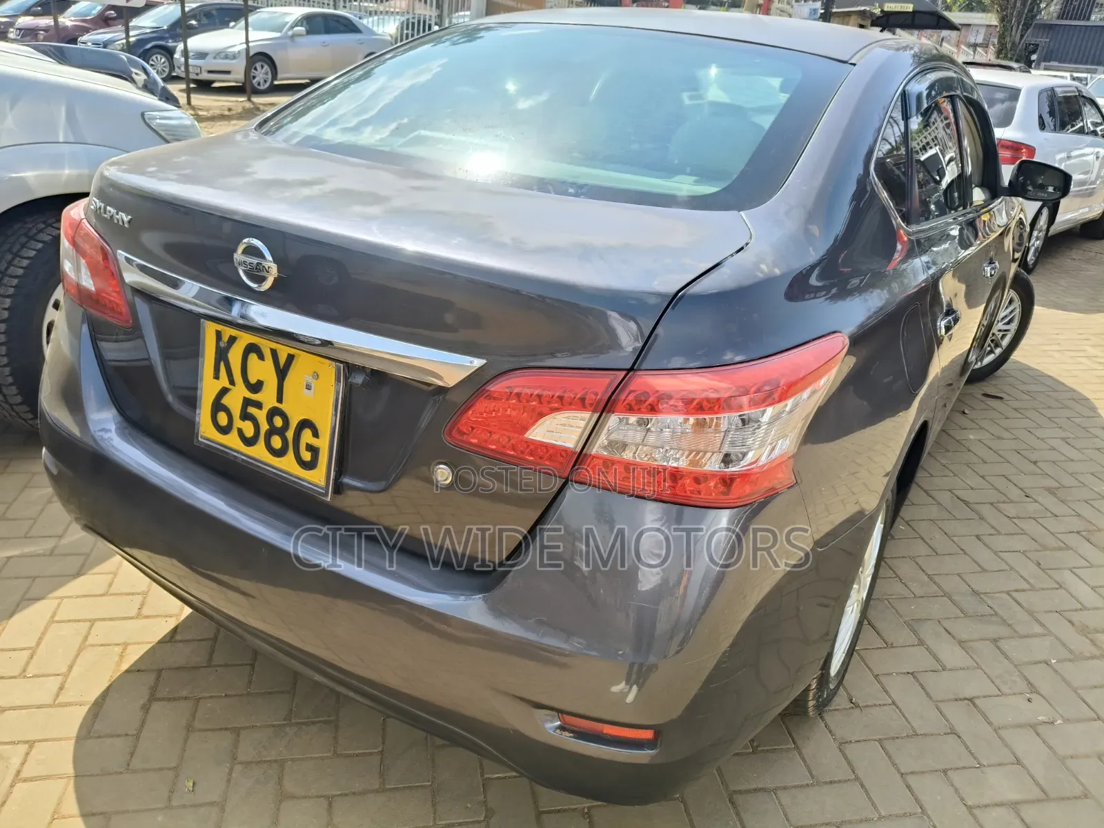 Nissan Sylphy 2012 Gray