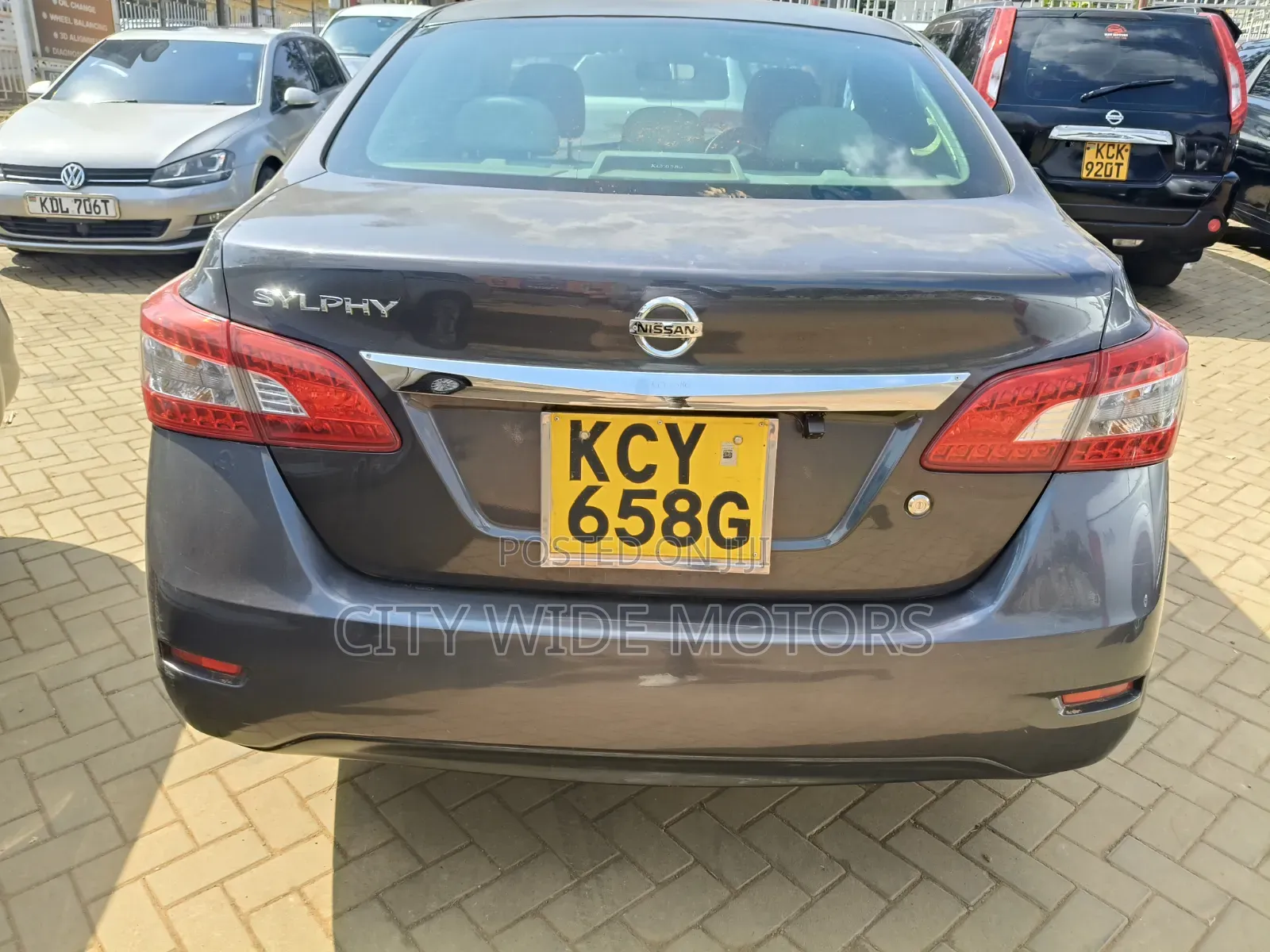Nissan Sylphy 2012 Gray