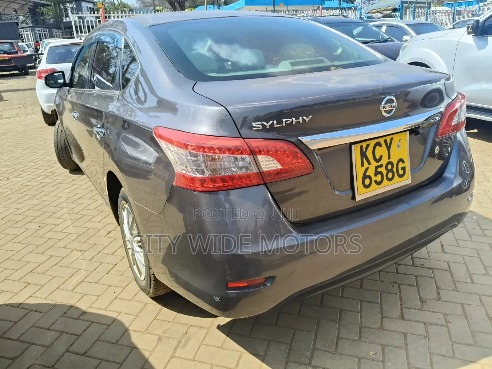 Nissan Sylphy 2012 Gray