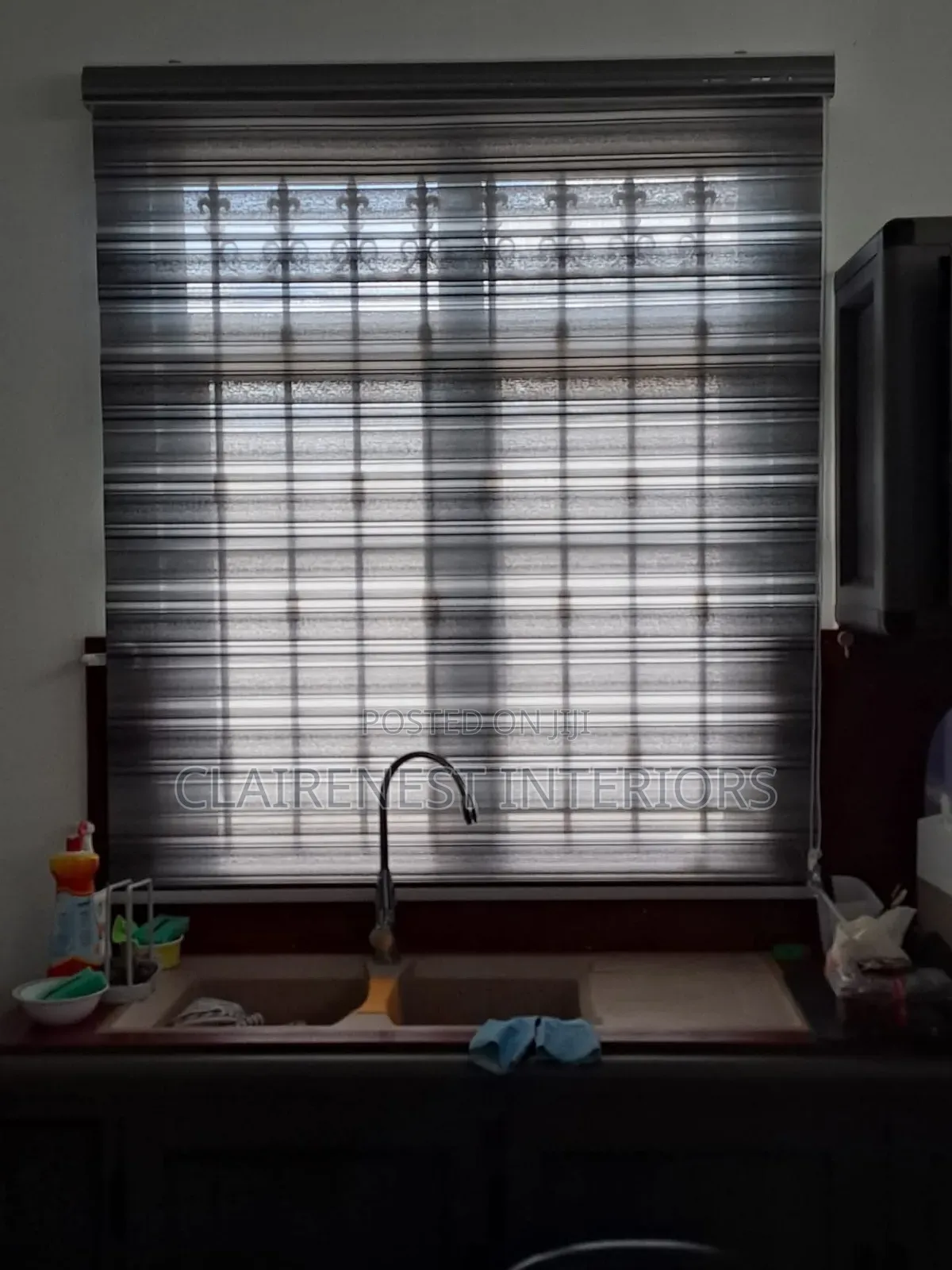 Give Your Windows a Little Luxury Horizontal Office Blinds