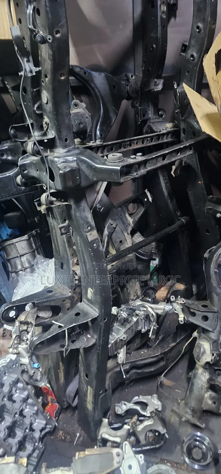 Rn85 Hilux Front Chassis
