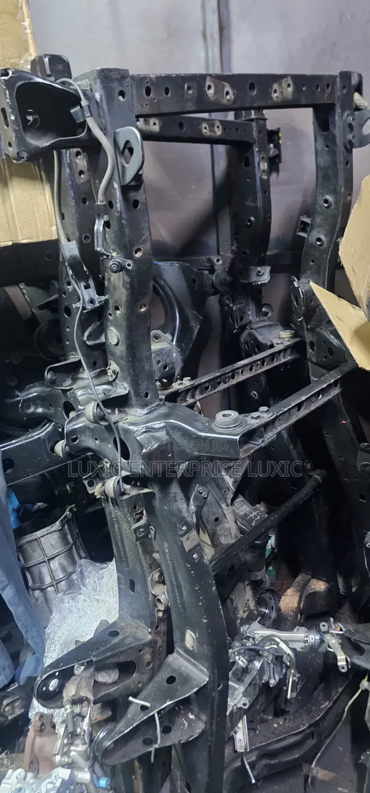 Rn85 Hilux Front Chassis