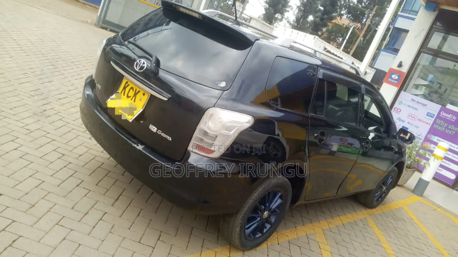 Toyota Corolla Fielder 2010 Black