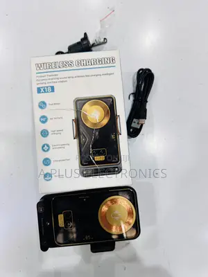 X18 Wireless Charging Car Phone Holder Multifunctional Smartphone Car