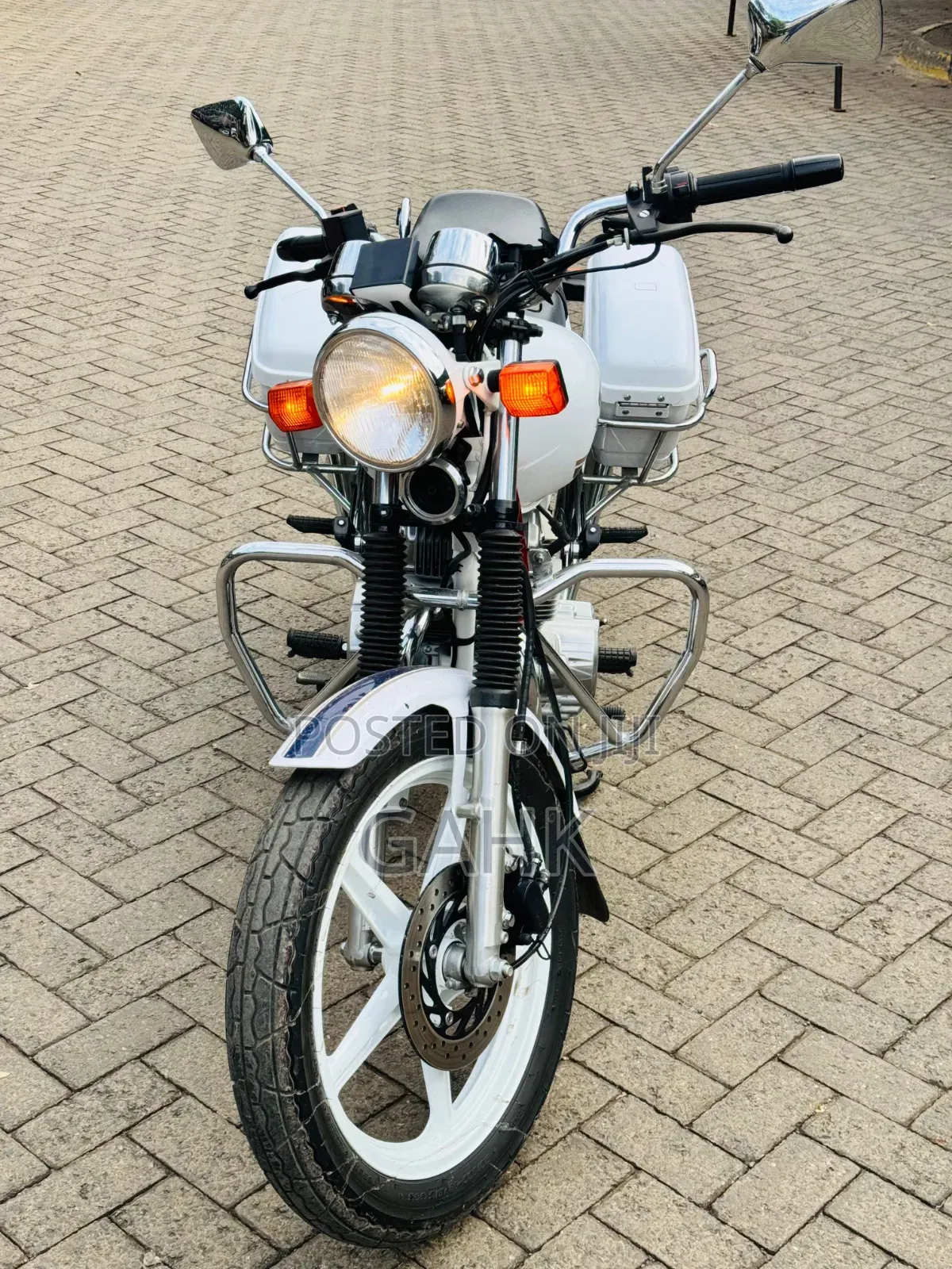 New Honda CB 2014 White