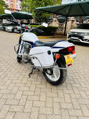 New Honda CB 2014 White