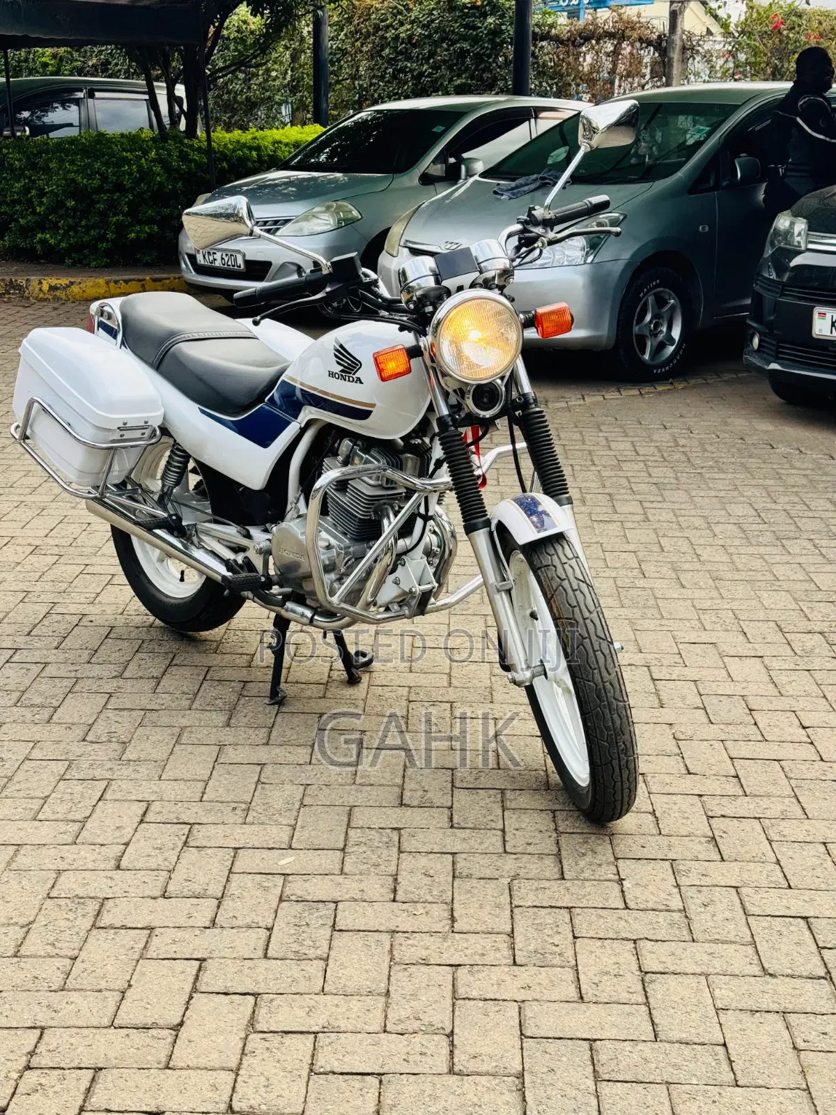 New Honda CB 2014 White