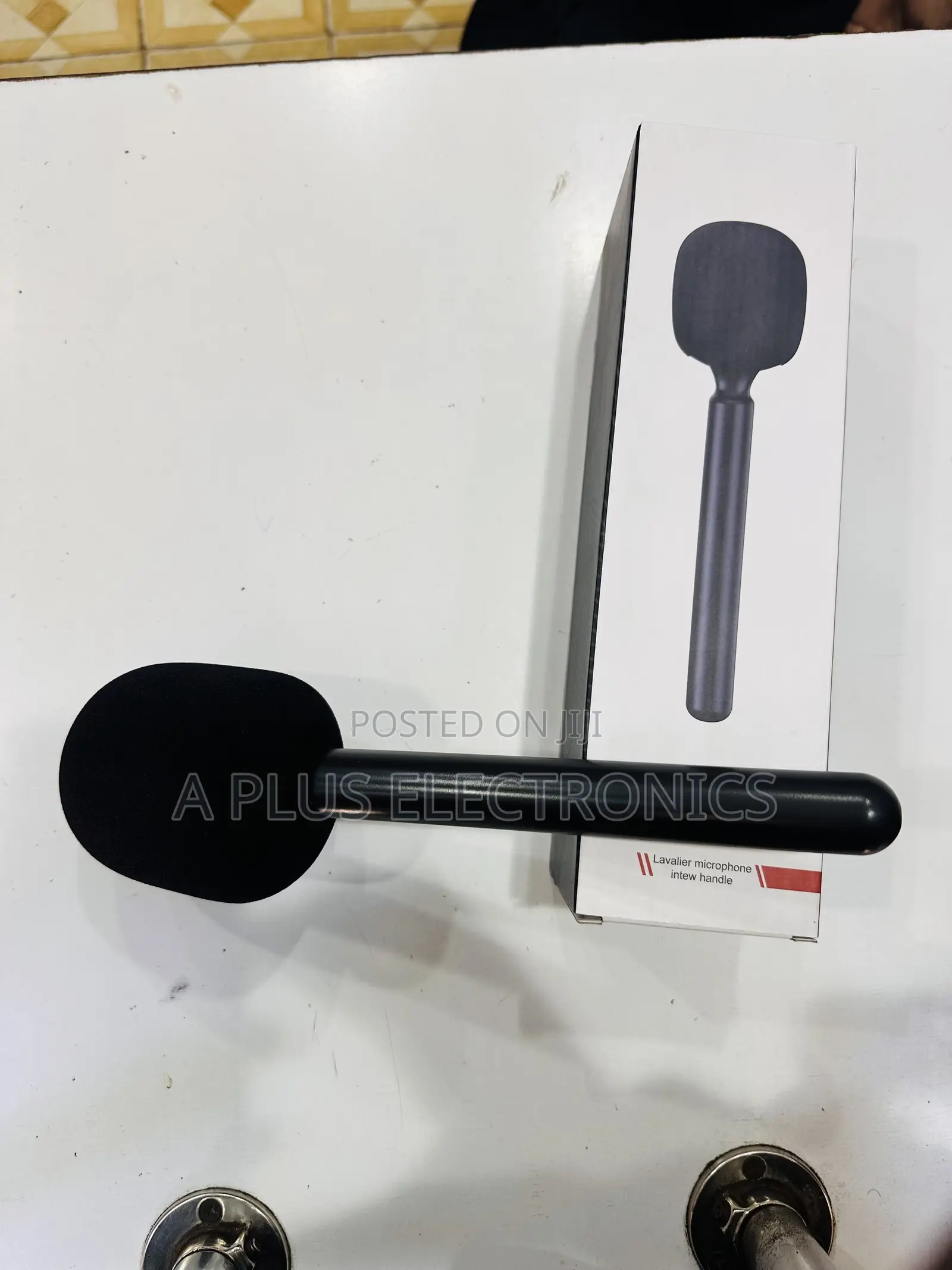 Lavalier Interview Microphone High Quality Wireless Lapel Mic