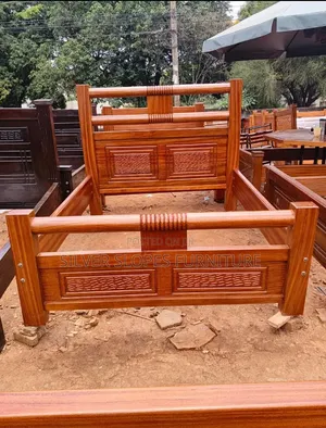 5by6 Mahogany Bed