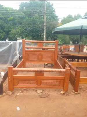 5by6 Mahogany Bed
