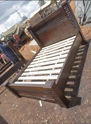 6by6 Mahogany Bed
