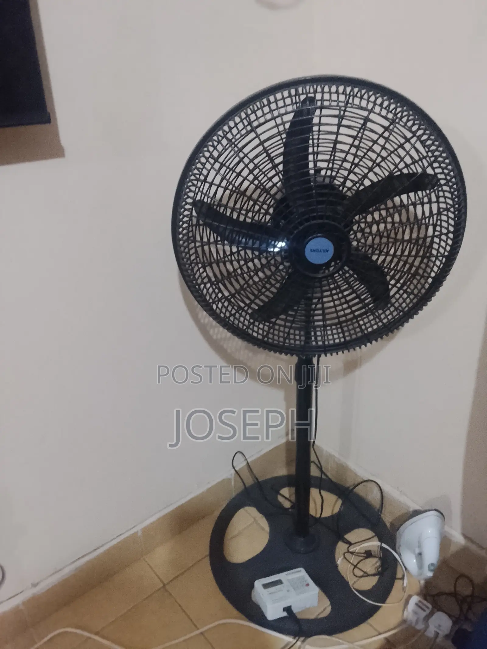 AILYONS 18"Fan